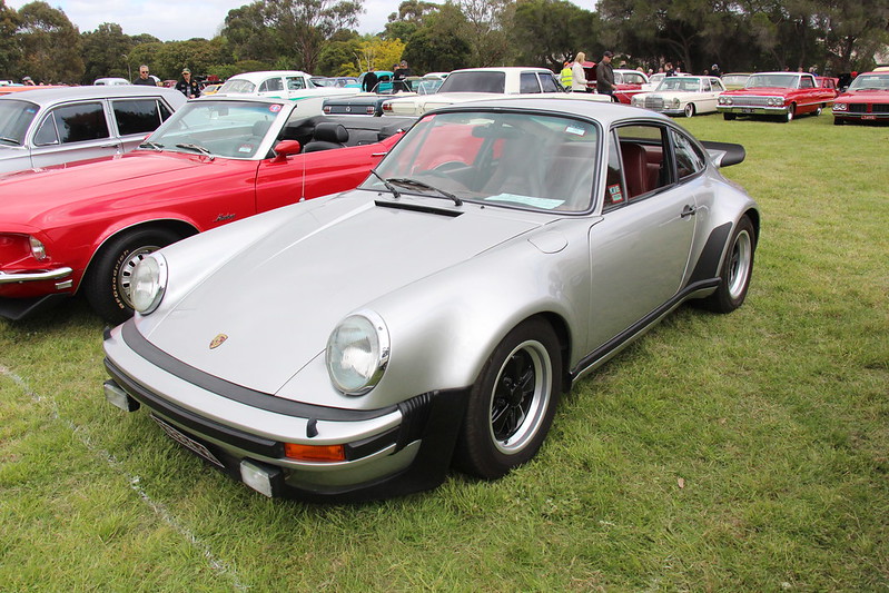 Porsche 911 (Air Cooled)