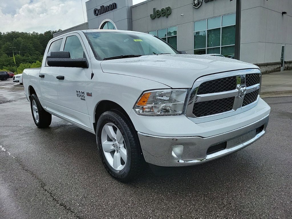 Ram 1500 Classic Tradesman 5.7L Crew Cab
