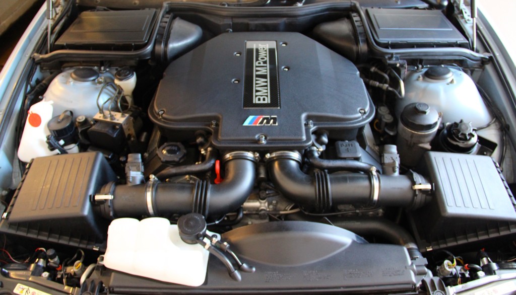 S62 V8