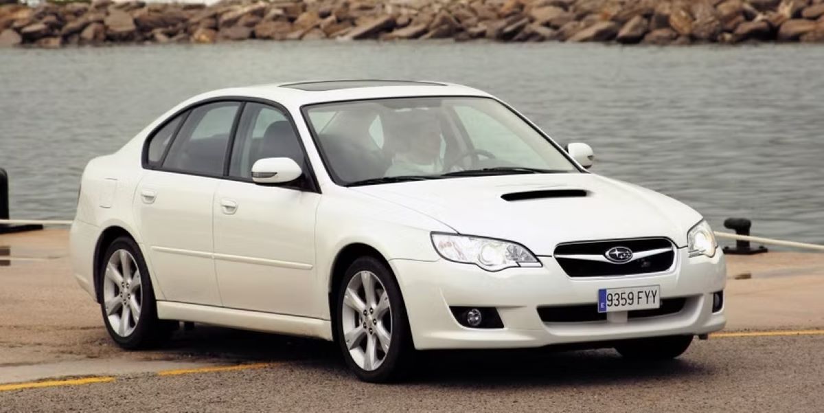 Subaru EE20 Subaru EE20