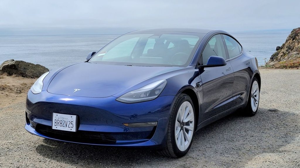 Tesla Model 3 Tesla Model 3