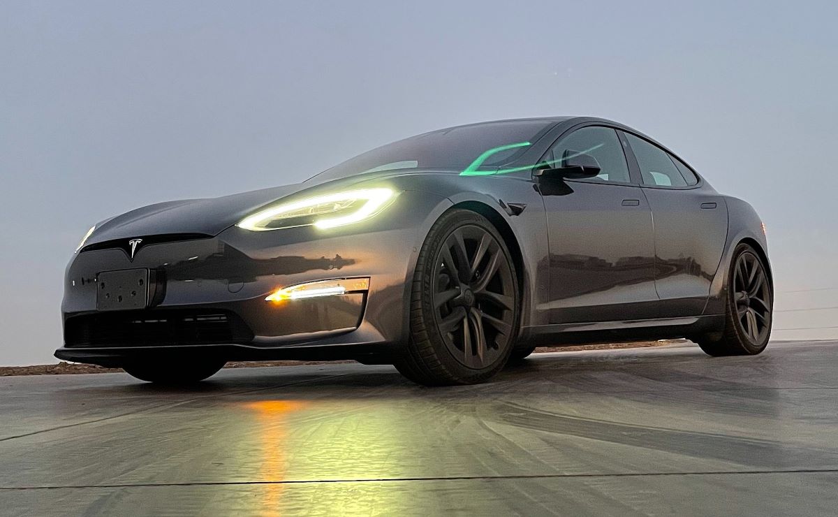 Tesla Model S Plaid