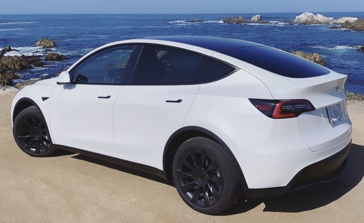 Tesla Model Y Tesla Model Y