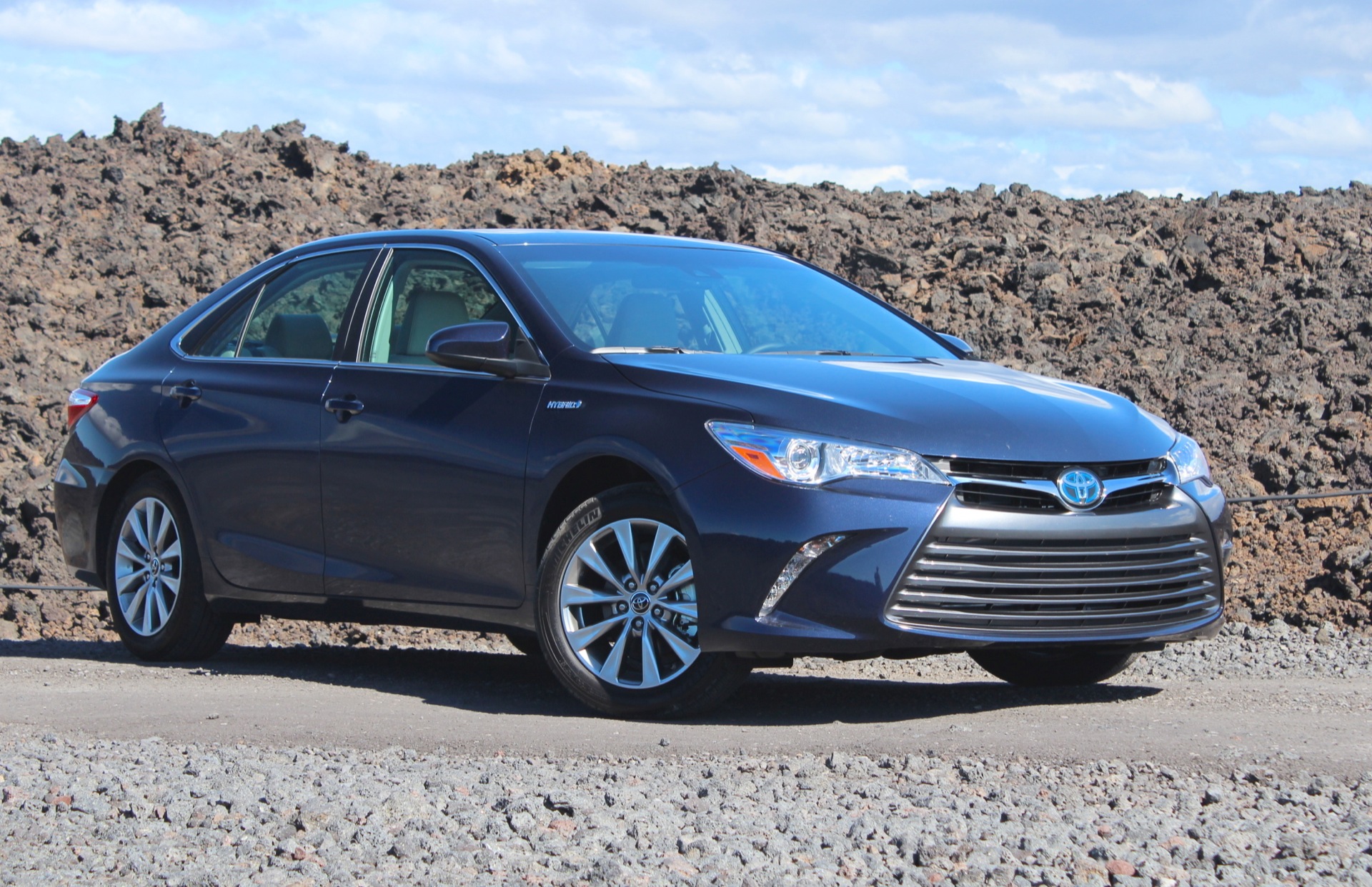 Toyota Camry (2015)