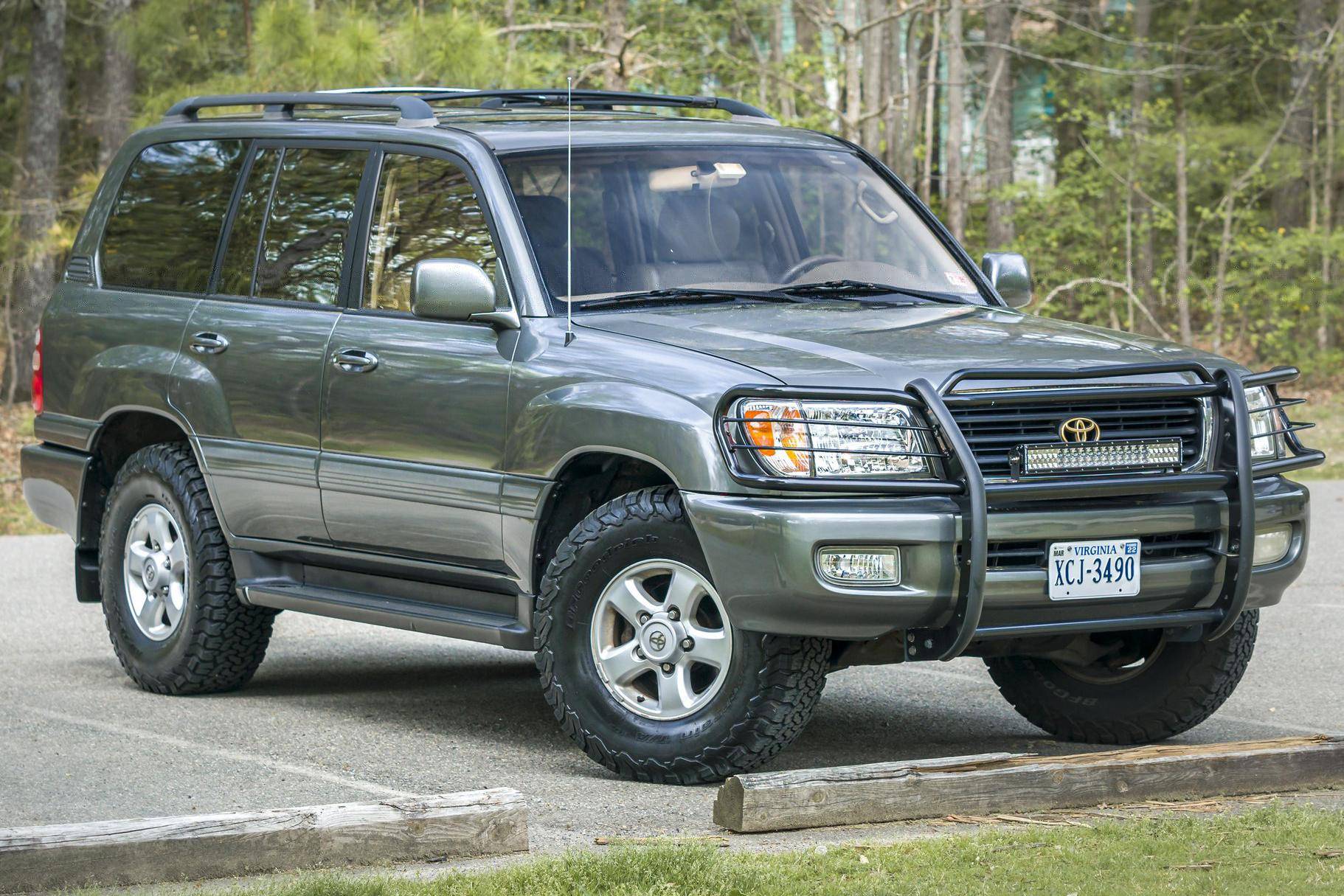 Toyota Land Cruiser (1998–2007) Toyota Land Cruiser (1998–2007)