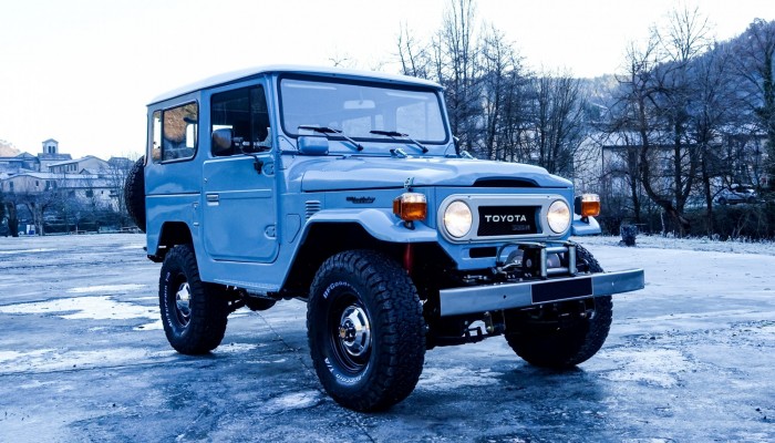 Toyota Land Cruiser (FJ,BJ Series)