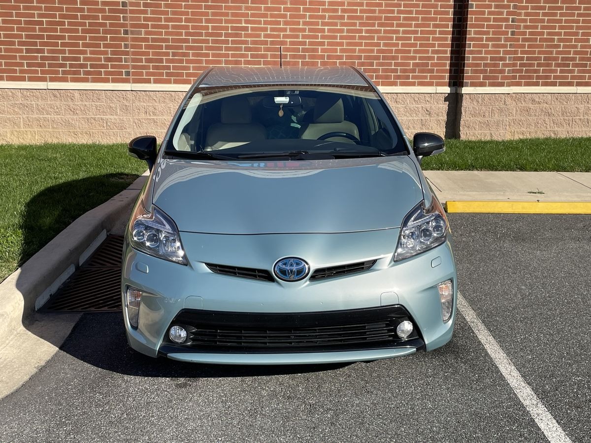 Toyota Prius (2nd Gen) Toyota Prius (2nd Gen)