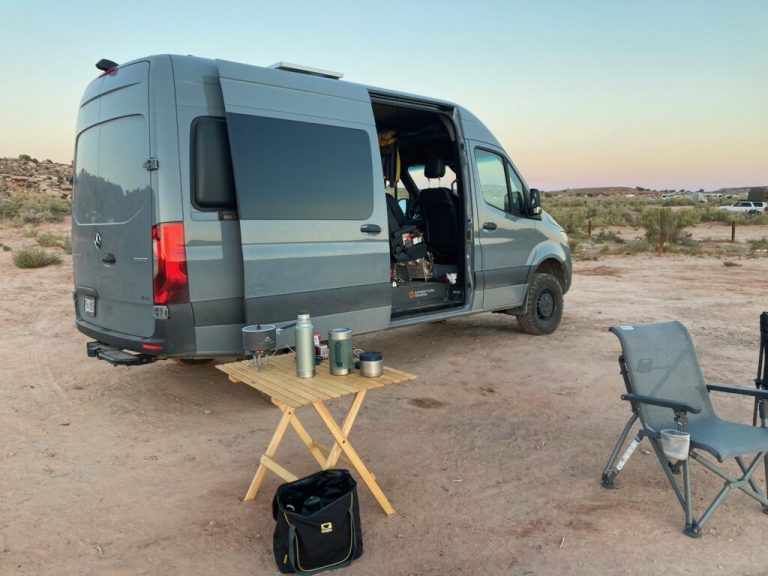 Van Lifers