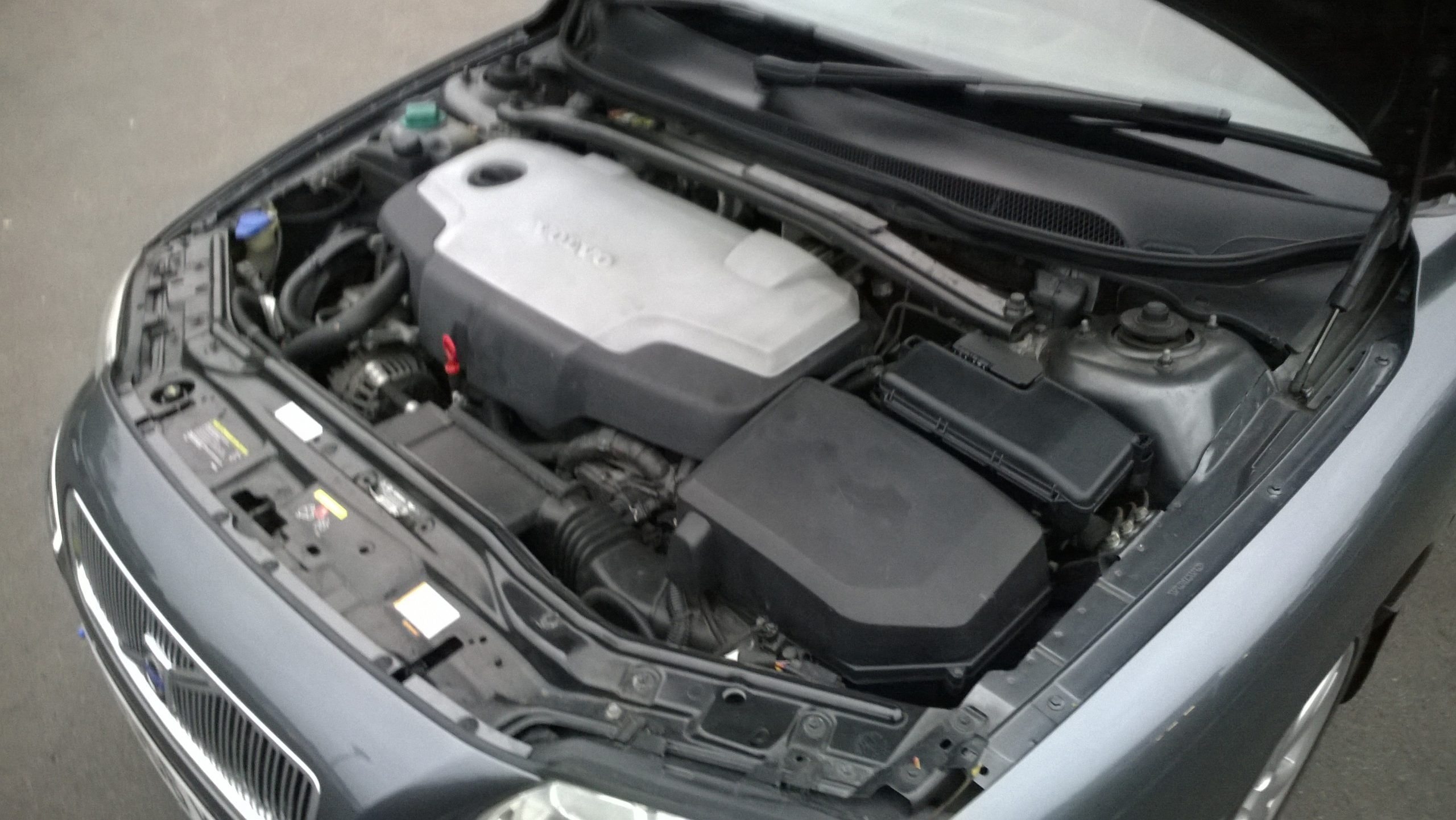 Volvo D5 2.4L I5 Volvo D5 2.4L I5