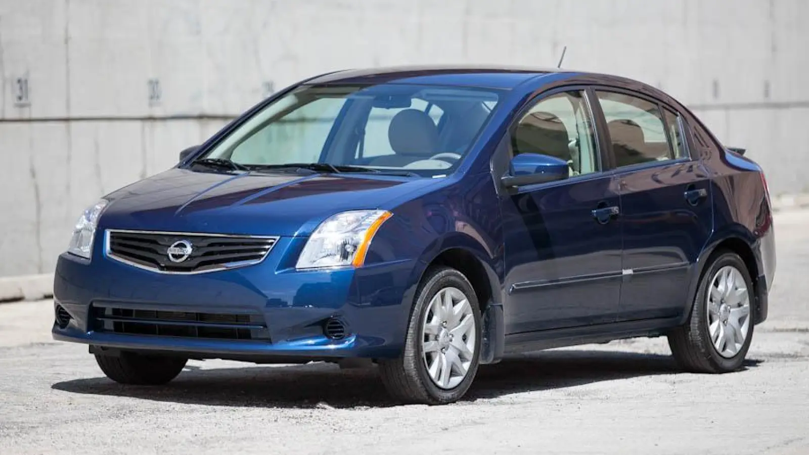 2012–2015 Nissan Sentra 2012–2015 Nissan Sentra