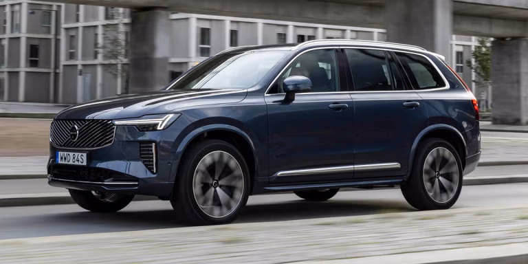 2014 Volvo XC90 featured