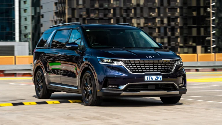 2023 Kia Carnival