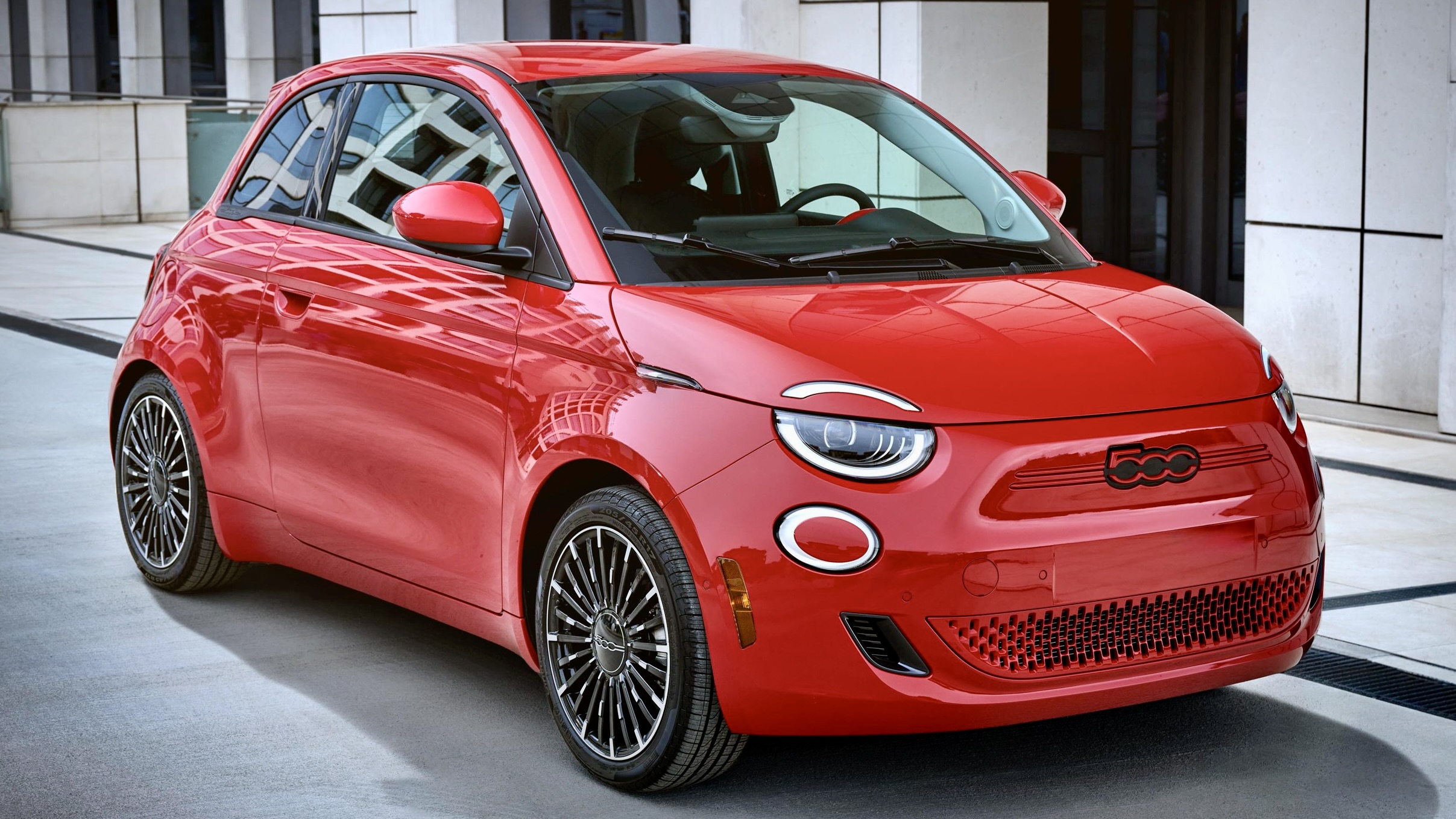 2024 FIAT (500e) RED 2024 FIAT (500e) RED