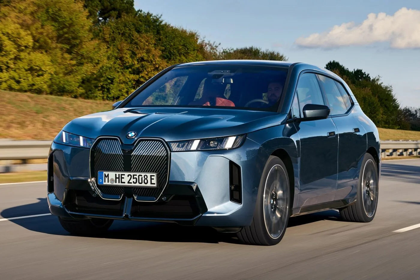 2025 BMW iX