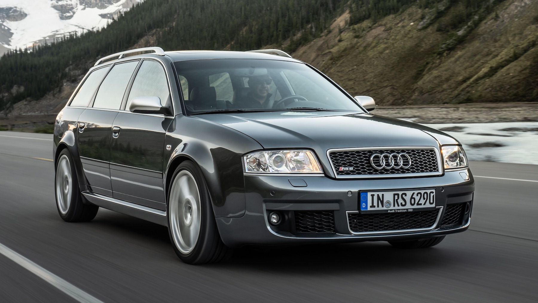 Audi RS 6 Avant (Earlier Models) Audi RS 6 Avant (Earlier Models)