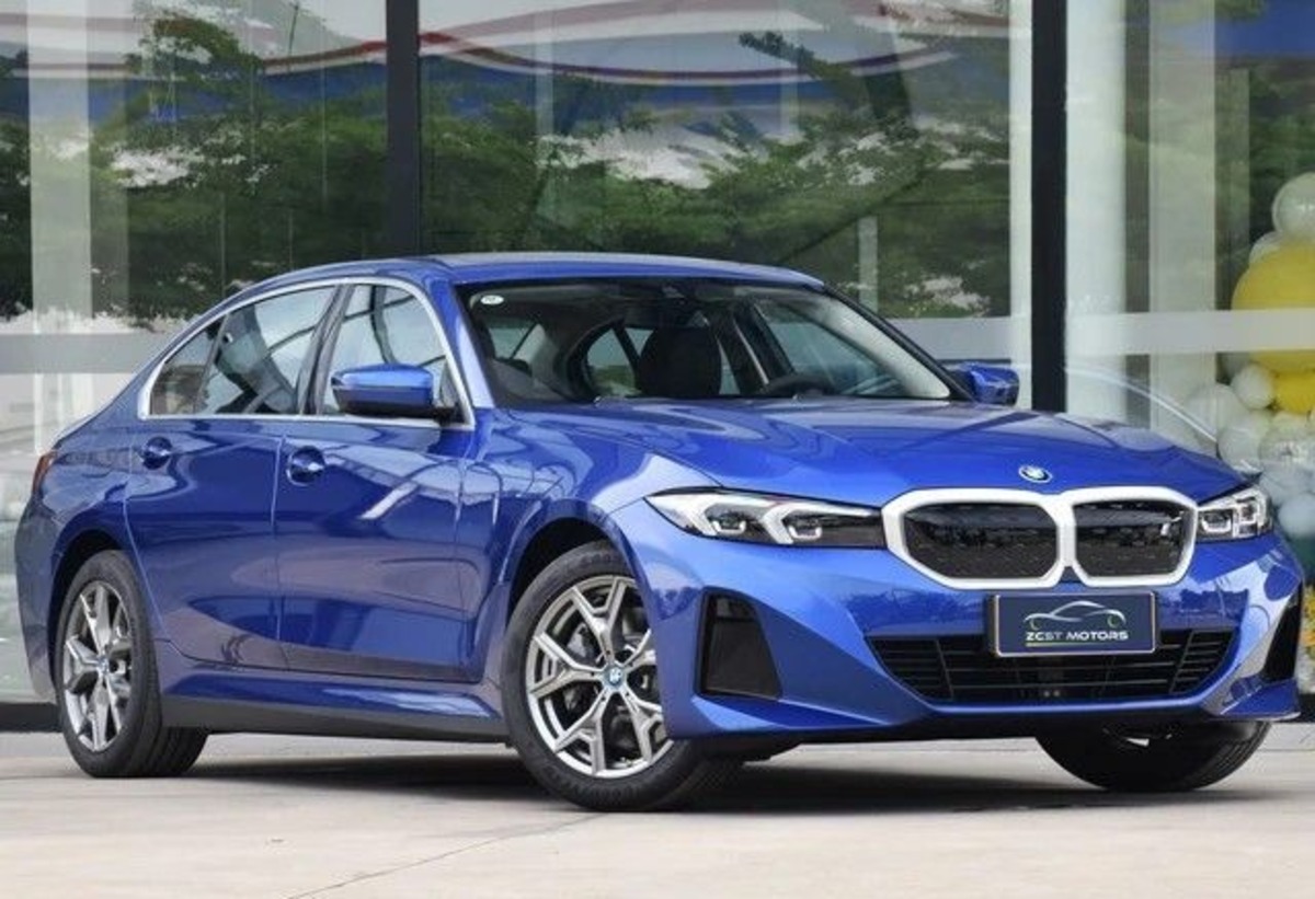 BMW i3