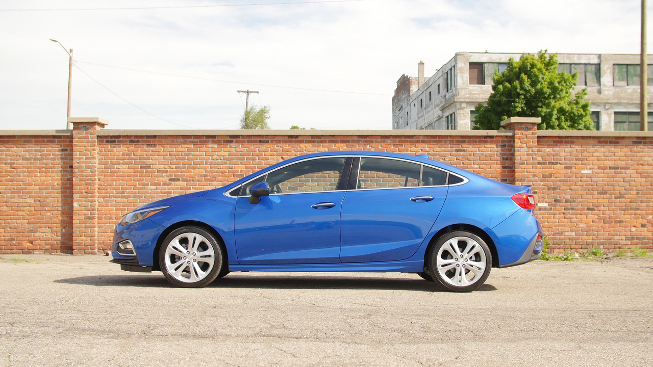 Chevrolet Cruze Hatchback Chevrolet Cruze Hatchback