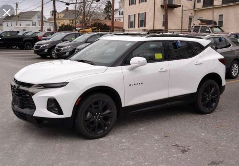 Crossovers Where Rear Cargo Lid Hits Tall Drivers