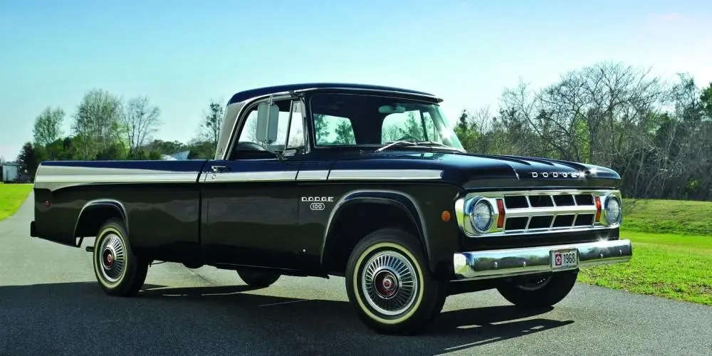Dodge D100 Sweptline Dodge D100 Sweptline