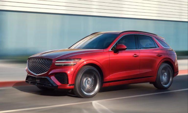 Genesis GV70 (3)