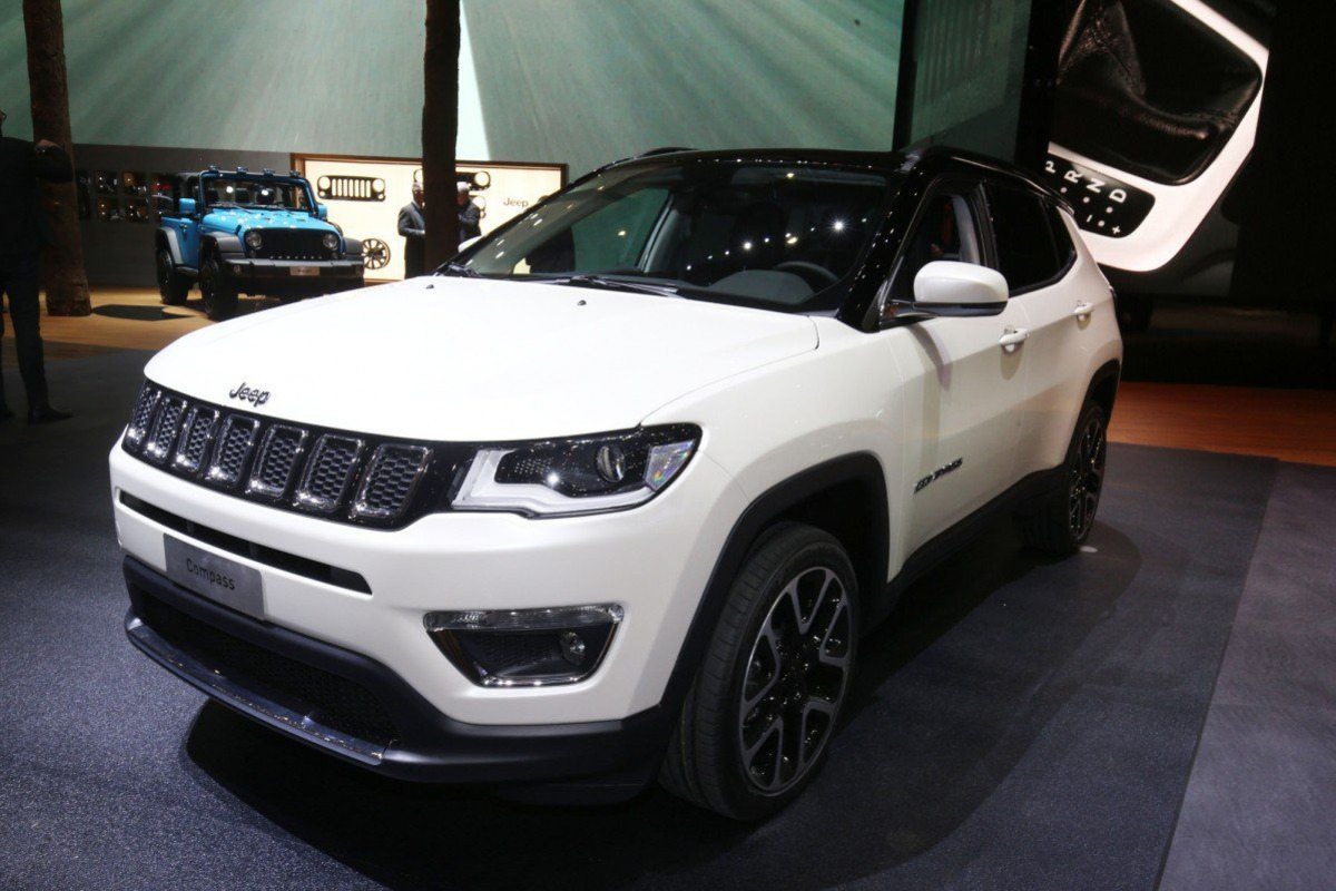 Jeep Compass (2007–2017 Models) Jeep Compass (2007–2017 Models)