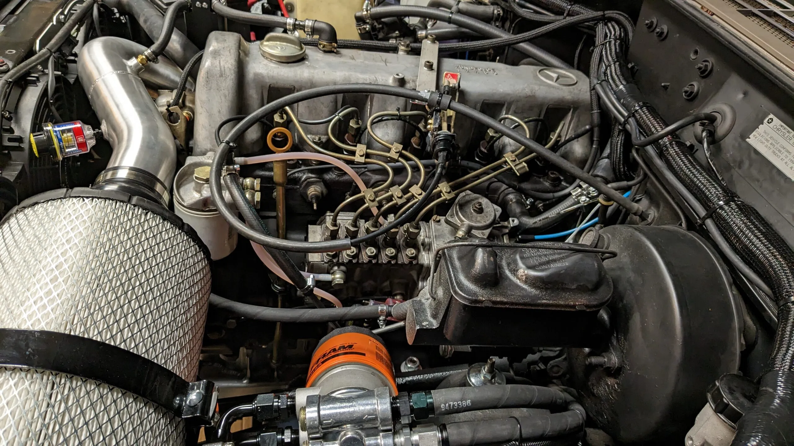 Mercedes Benz OM617 Diesel Engine