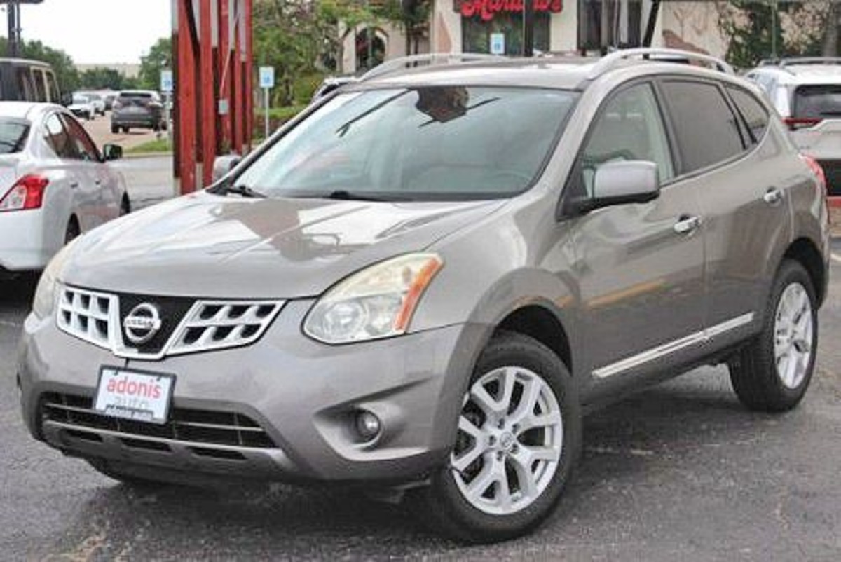 Nissan Rogue (2013–2016 Models) Nissan Rogue (2013–2016 Models)