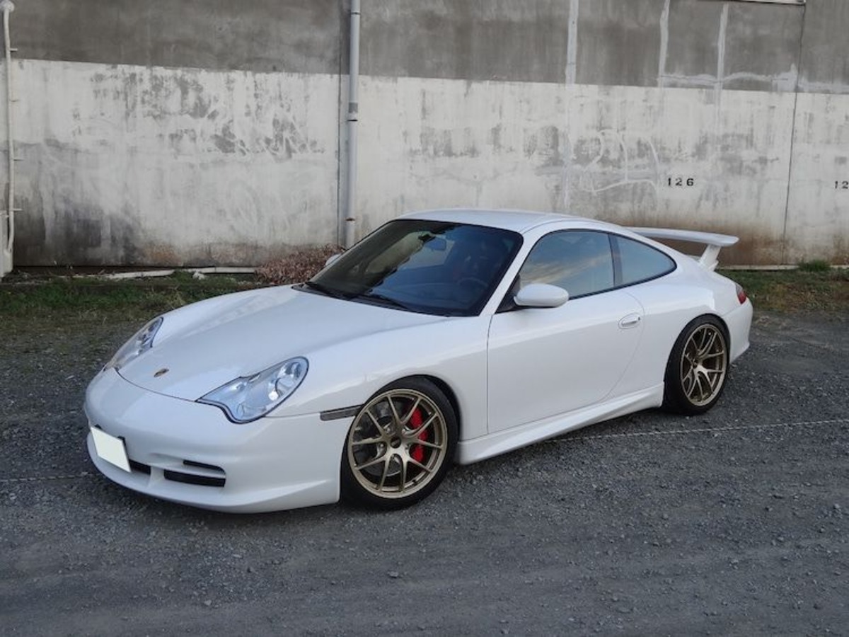 Porsche 911 (996) Porsche 911 (996)