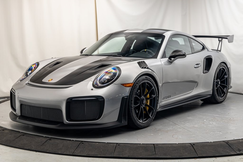 Porsche 911 GT2 RS Porsche 911 GT2 RS
