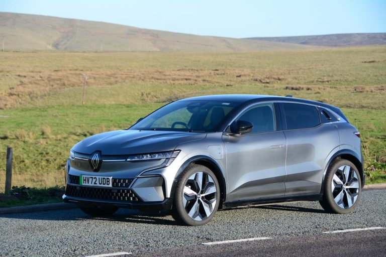 Renault Megane E Tech featured