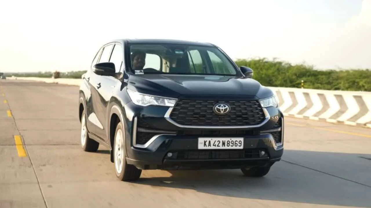 Toyota Innova Hycross Toyota Innova Hycross