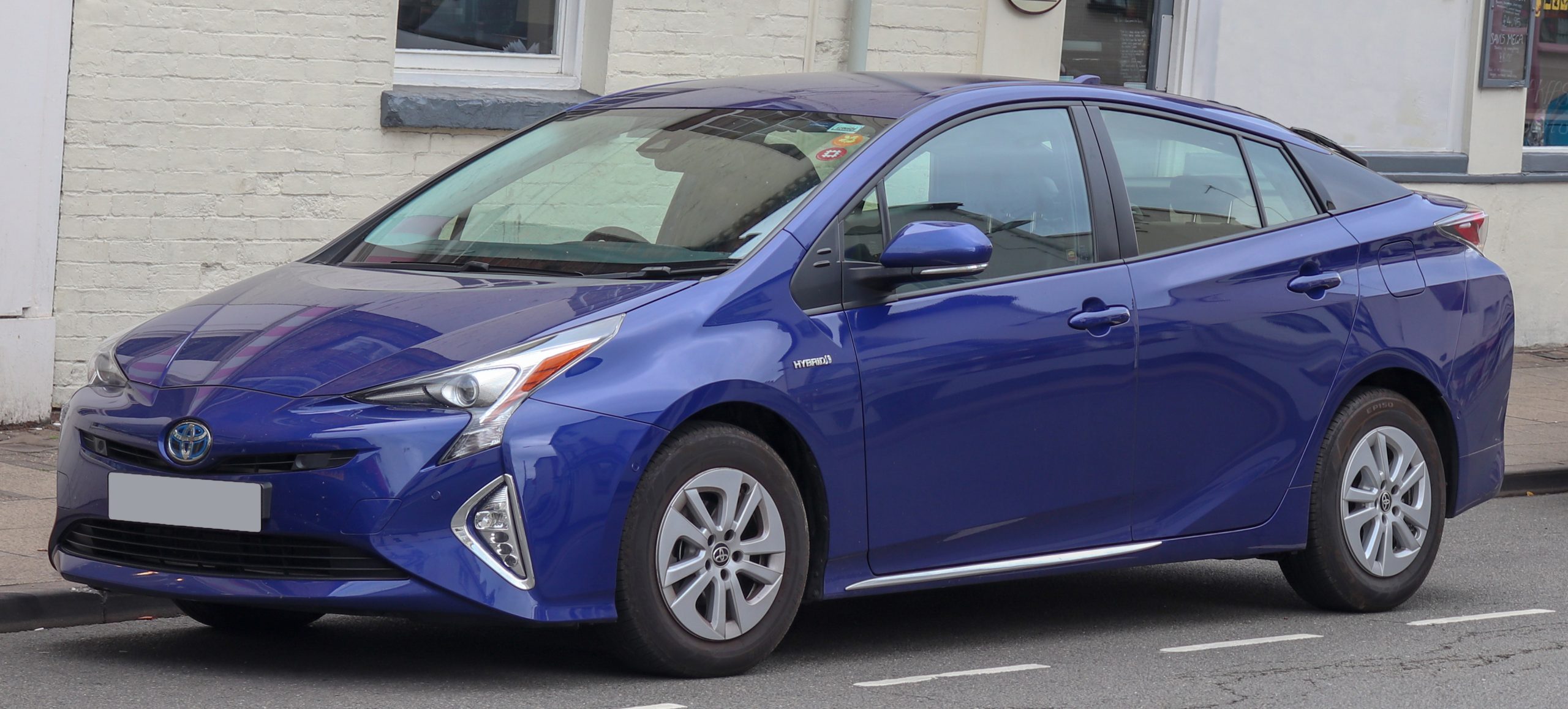 Toyota Prius (4th Generation, 2016–2022)1 Toyota Prius (4th Generation, 2016–2022)1