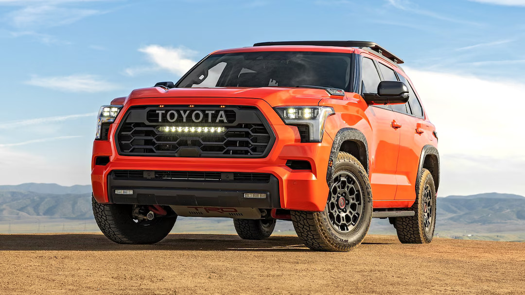 Toyota Sequoia (1)