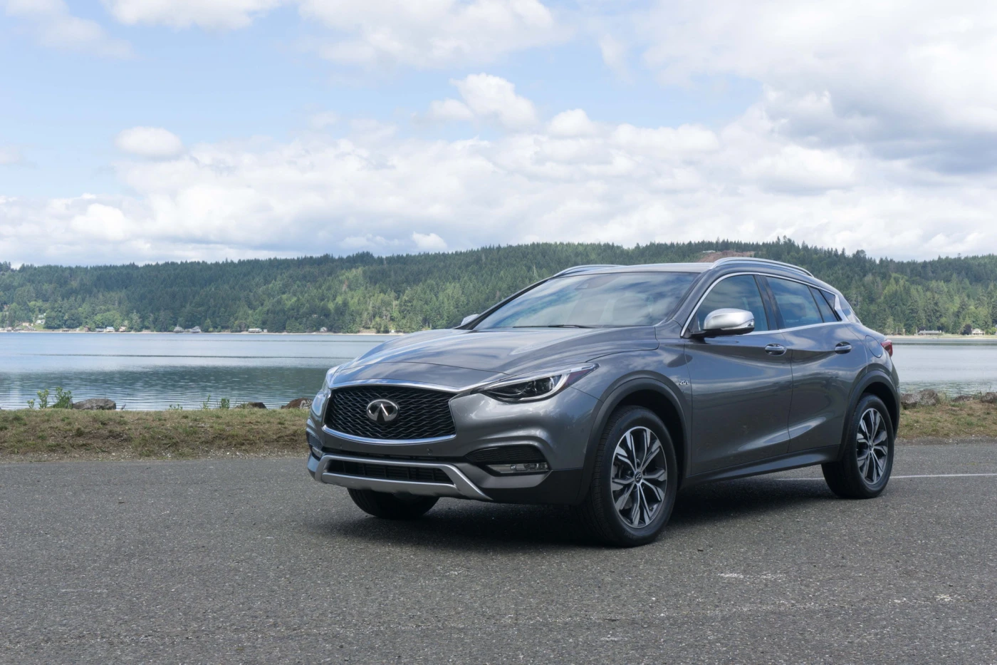 2017 Infiniti QX30