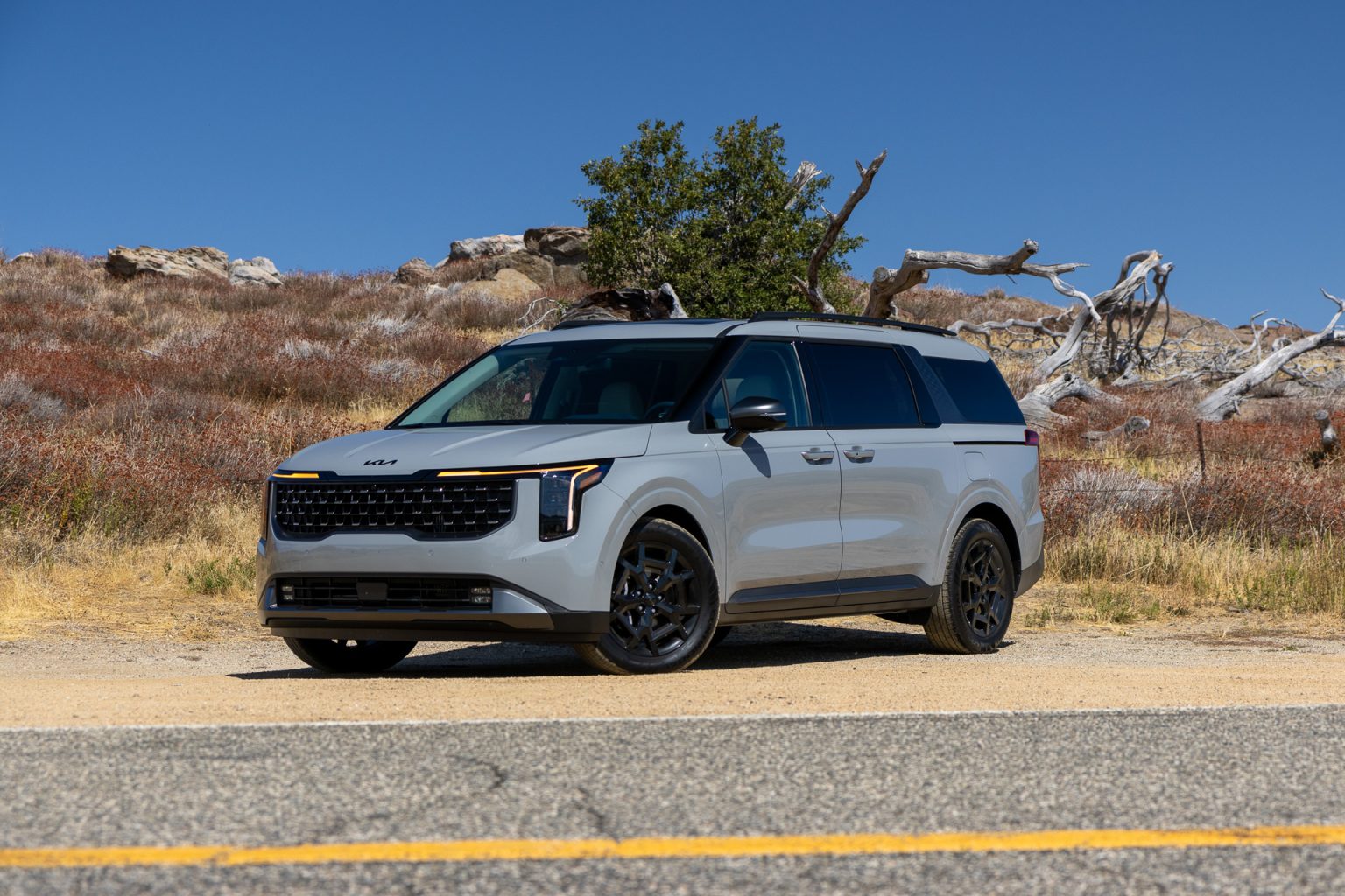10 Minivans That Last for Multiple Generations - DAX Street