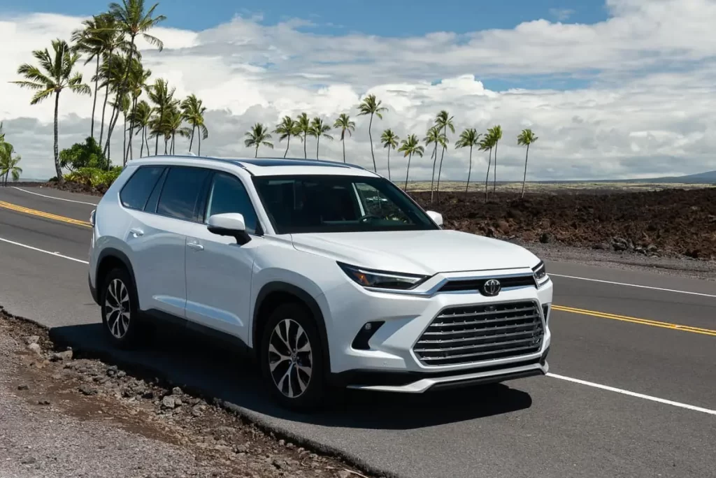 2025 Toyota Highlander