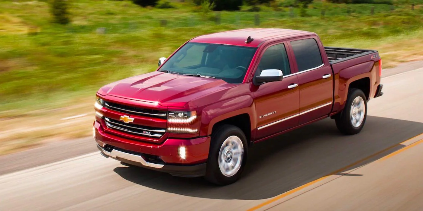 Chevrolet Silverado 1500 (V8)