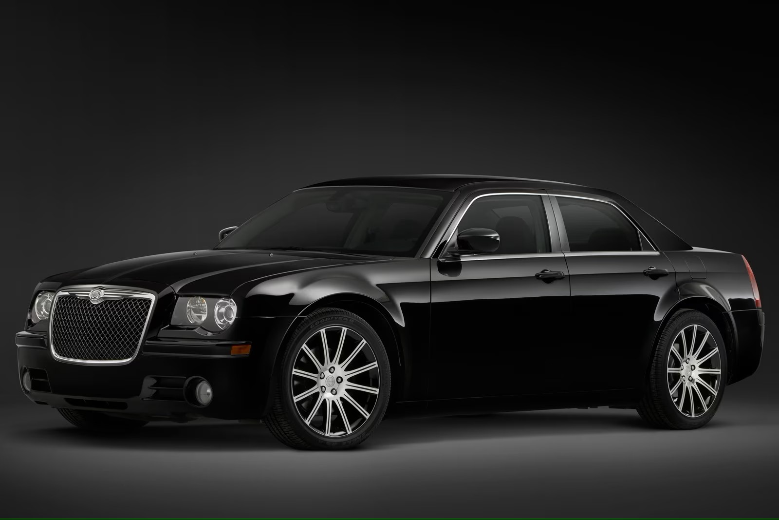 Chrysler 300C (2005 2010) Chrysler 300C (2005 2010)