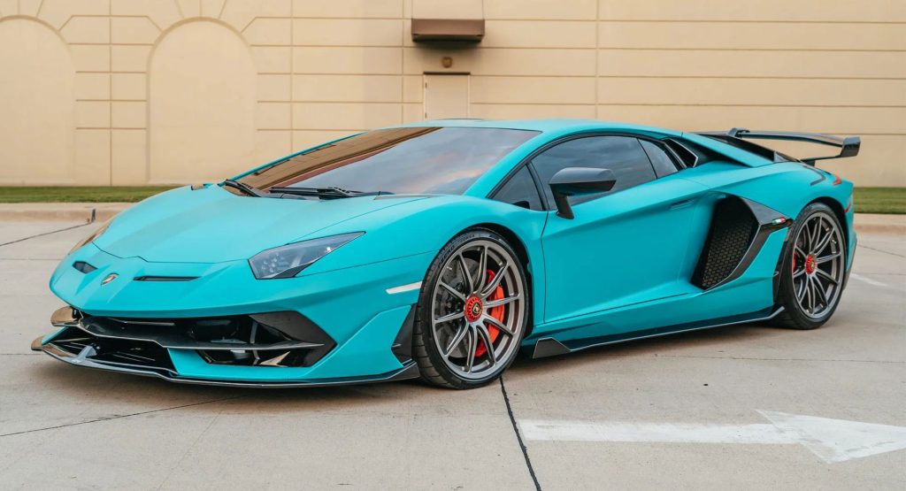 Lamborghini Aventador