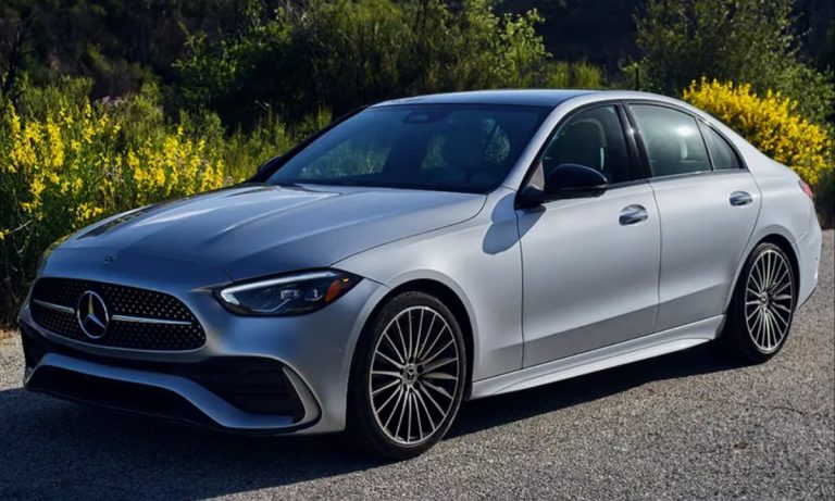 Mercedes-Benz C-Class (2025)