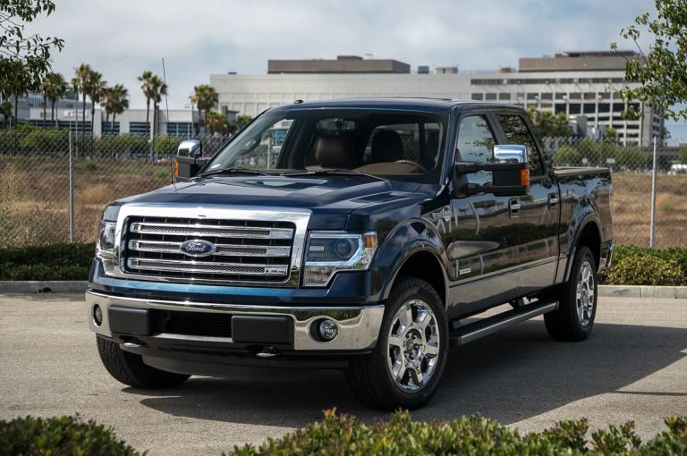 PICKUP TRUCKS