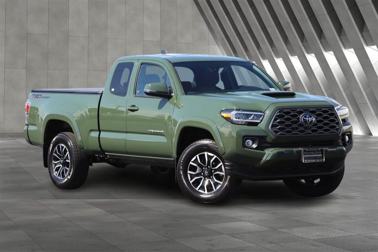 Toyota Tacoma SR SR5