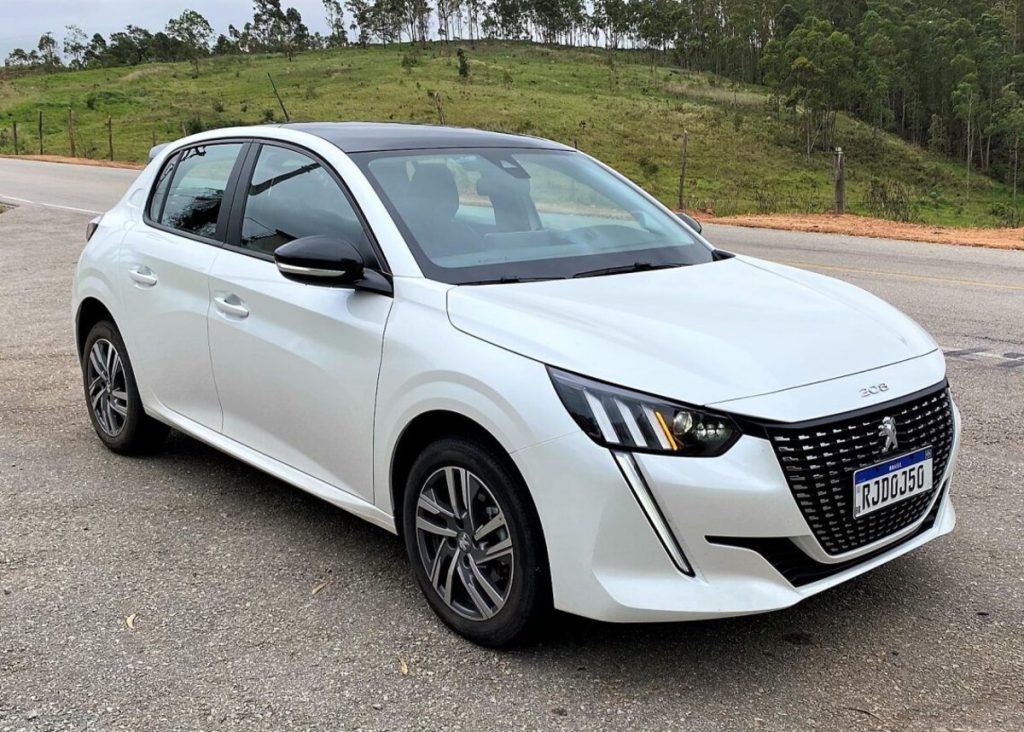 Peugeot 208 