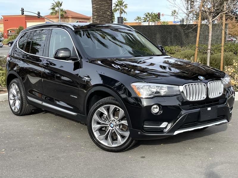 2017 BMW X3 28i