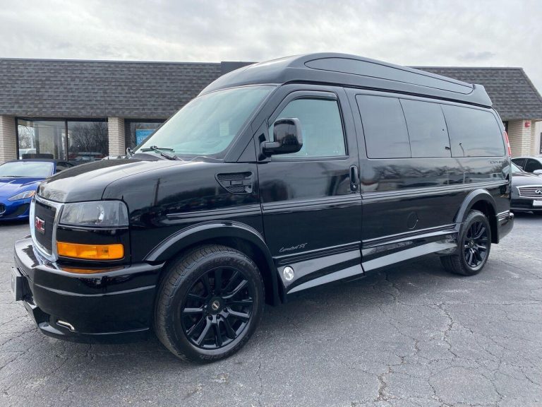 GMC Savana Cargo Van