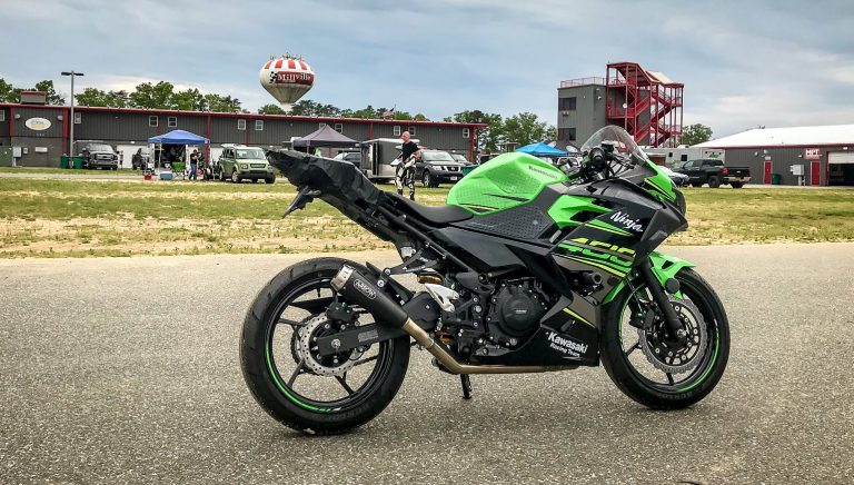 9 Sport Bikes That Can Be Daily Driven Without Issue - DAX Street