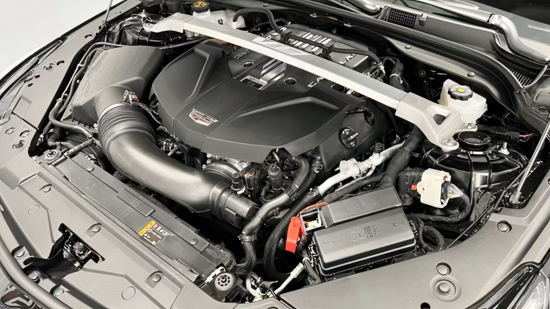 Large Displacement V8s into Compact Cars Large Displacement V8s into Compact Cars