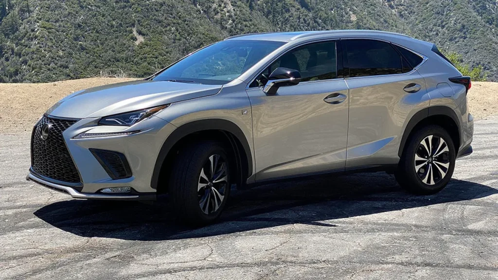 Lexus NX 300