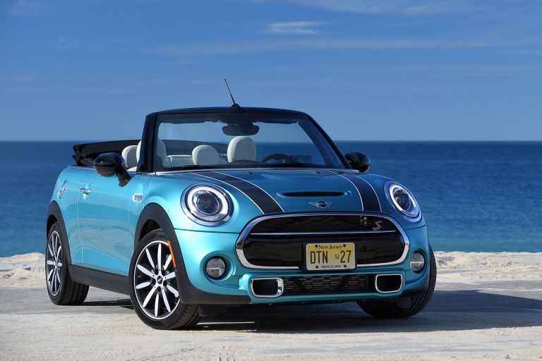 Mini Cooper Convertible (