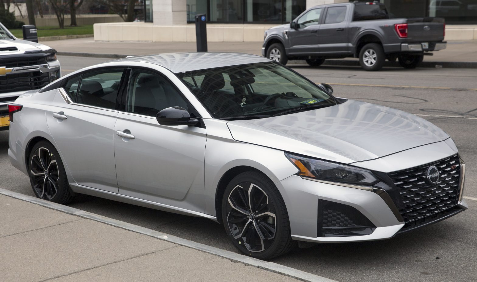 Typical Altima Driver 12 Reliable Daily Drivers That Start Every Morning Without Drama - DAX ...